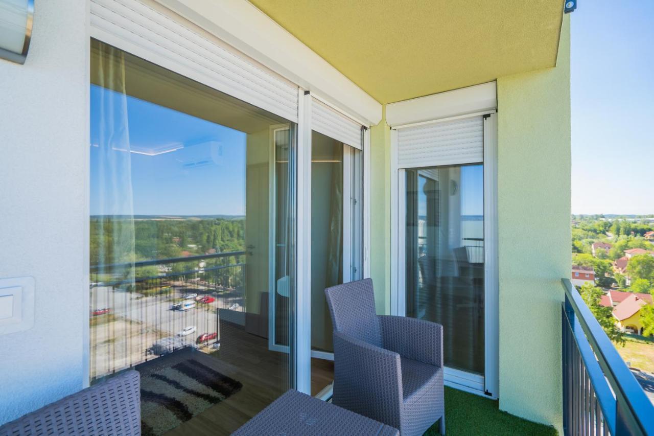 Myflat Top Panorama 909 Apartment Siofok Exterior photo